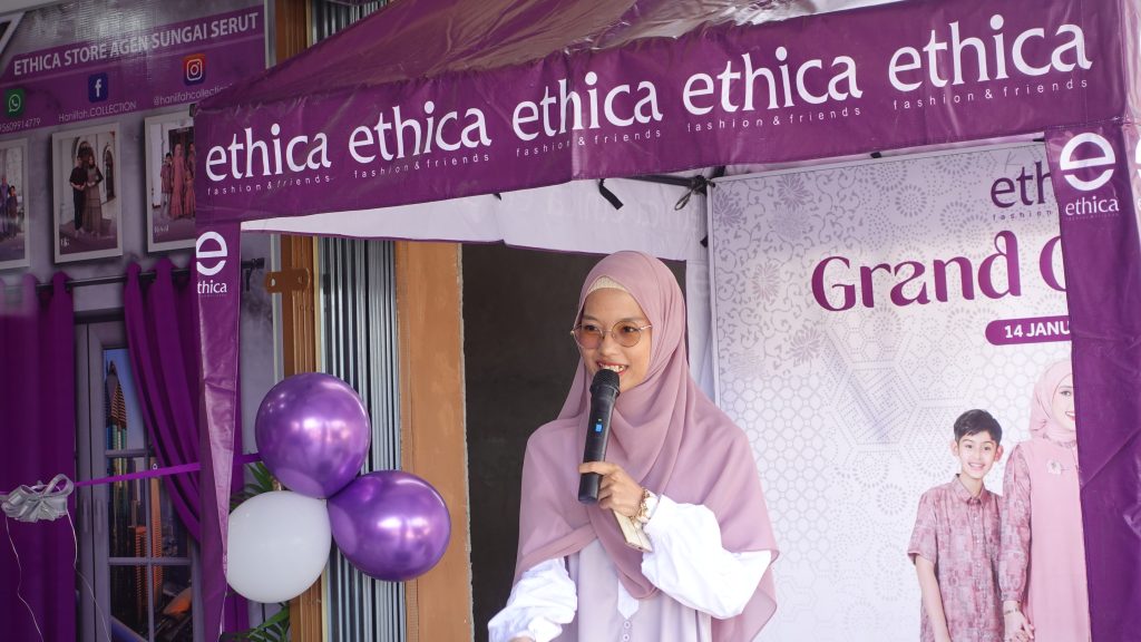 Owner Ethica Agen Store Sungai Serut Hanifah Dwi Kurniasih